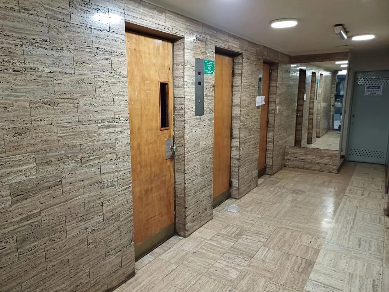 Garcia Inn Mza Con Desayuno Seco ميندوزا شقة